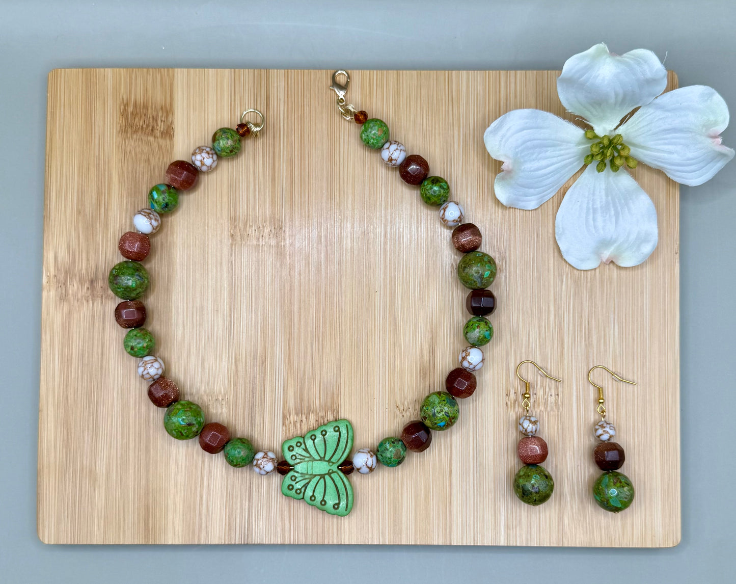 Butterf-Ly Collection Green Choker Set