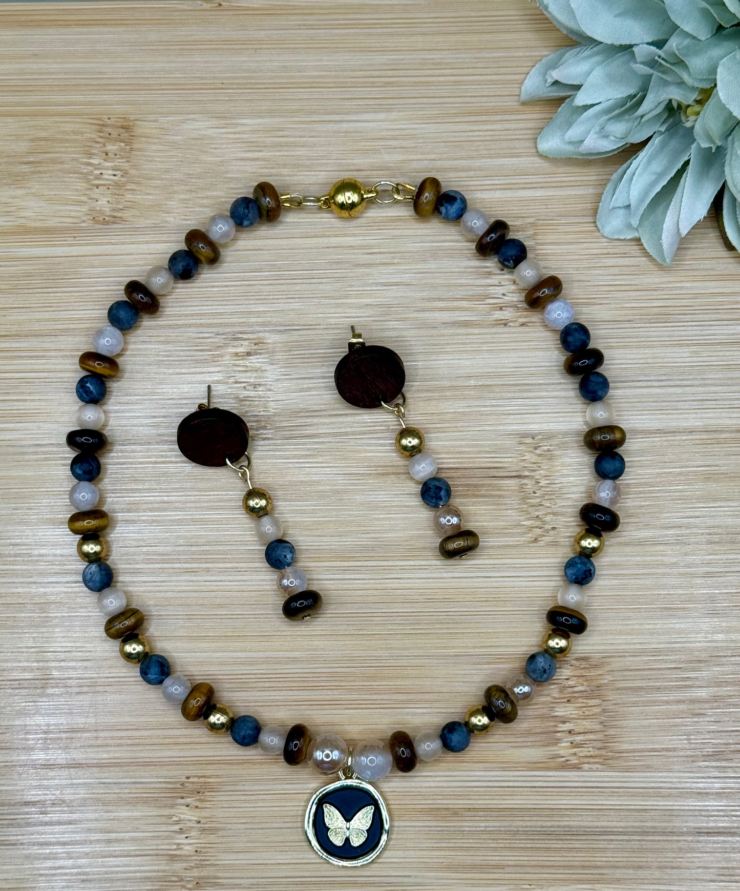 Botanical Choker Set