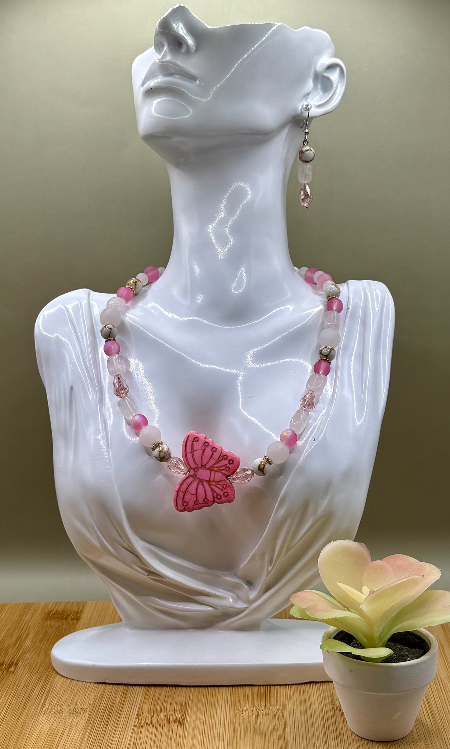 Butterf-Ly Collection Pink Choker Set