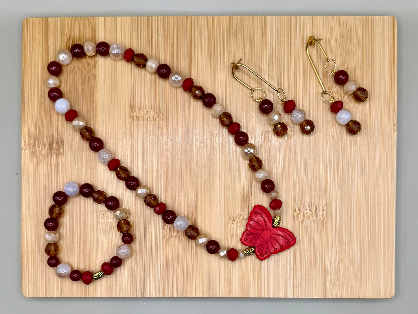 Butterf-Ly Collection Red choker set