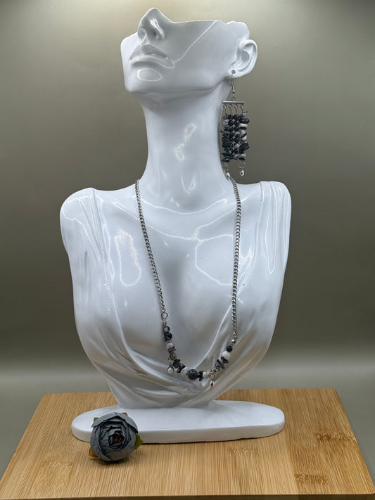Blk or Wht Set