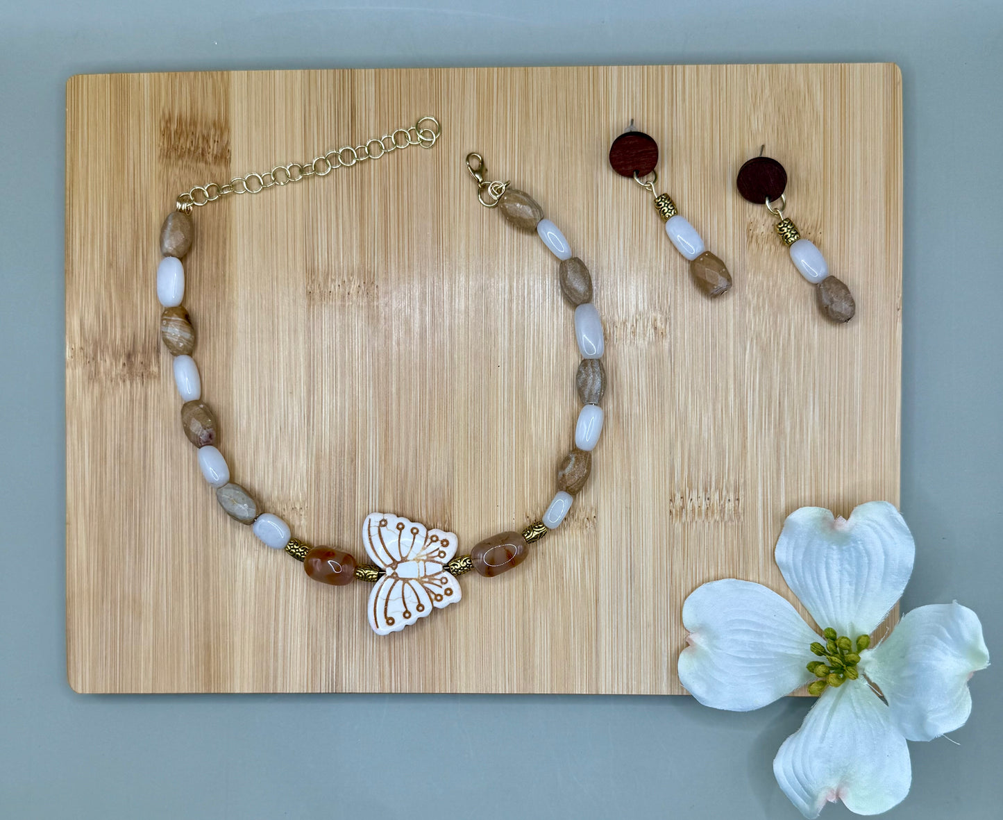 Butterf-Ly Collection Stone choker set